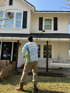 Curb Appeal Exterior Cleaning Reveals Window Cleaning Timing for Fresno Homes