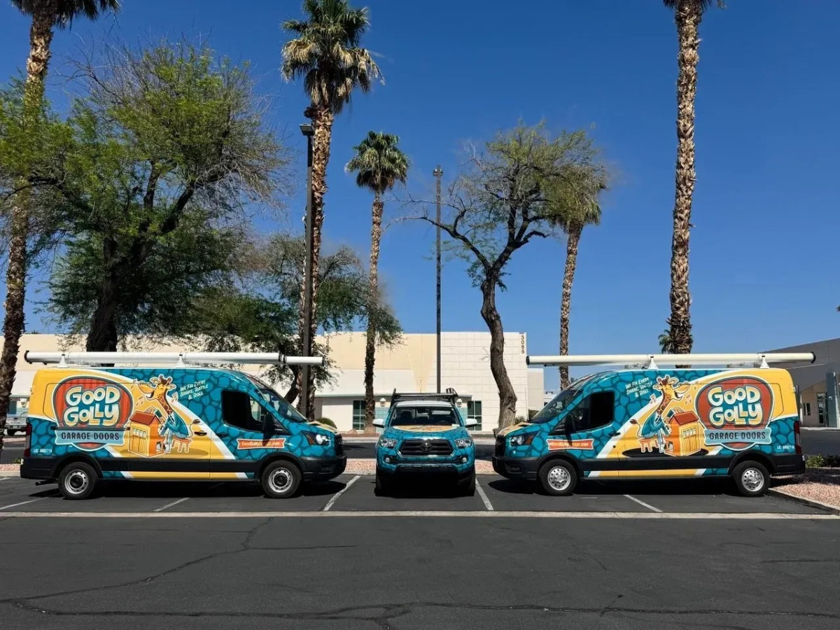 Austin Garage Door Company Wins 2025 Angi Award